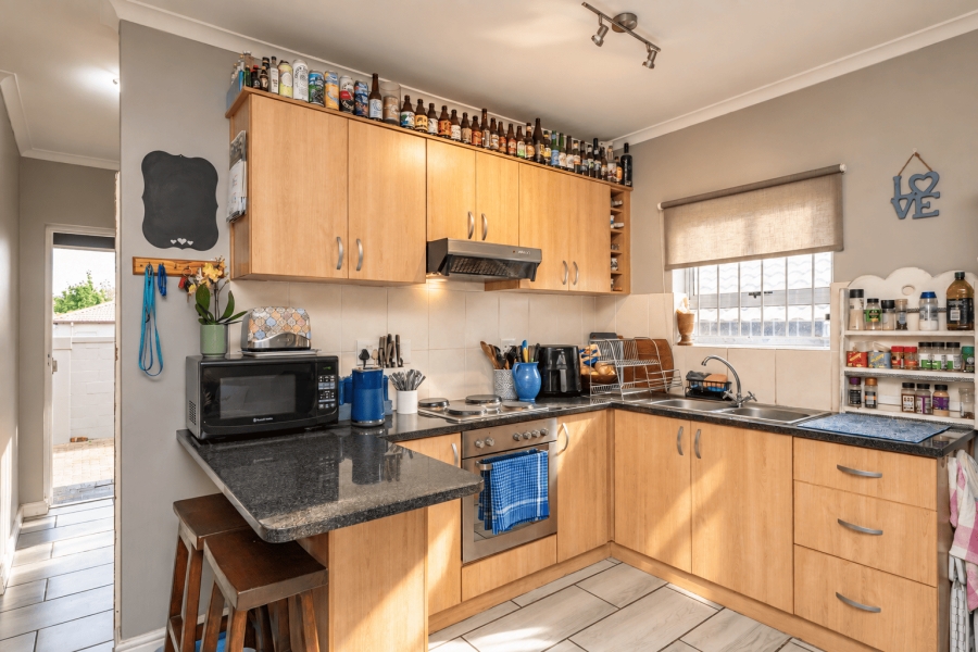 3 Bedroom Property for Sale in Protea Heights Western Cape